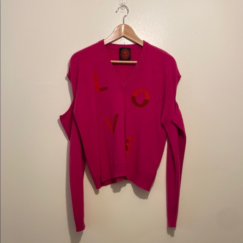 HAPPY SHEEP CASHMERE Pink Sweater with Love Design. Size M